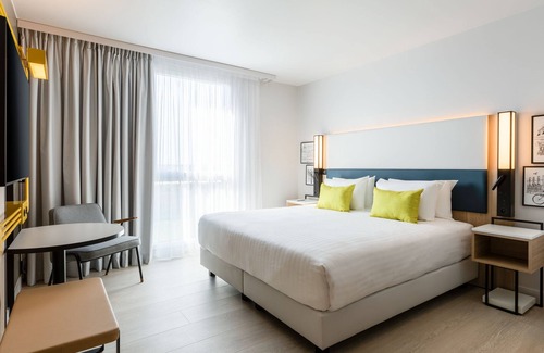 La Source Hôtel | Courtyard by Marriott Paris Creteil