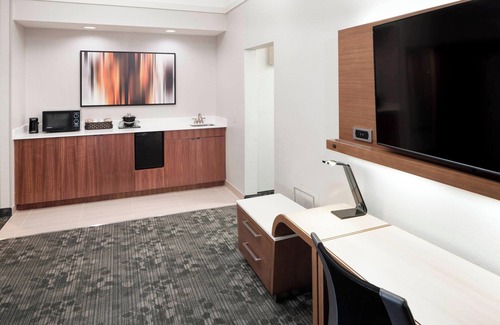 Ferry Pass Hôtel | Courtyard by Marriott Pensacola