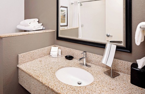 West Homestead Hôtel | Courtyard by Marriott Pittsburgh West Homestead/Waterfront