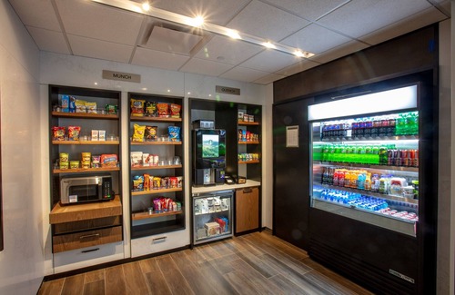 East Avenue Hôtel | Courtyard by Marriott Rochester Downtown