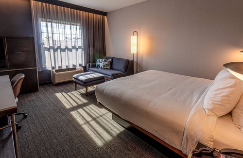 East Avenue Hôtel | Courtyard by Marriott Rochester Downtown