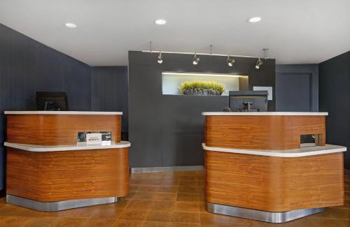 Elmhurst Hôtel | Courtyard Chicago Elmhurst/Oakbrook Area