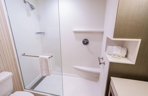 Lake Arbor Hôtel | Courtyard Largo Medical Center Drive