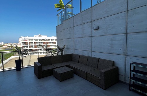 Trikomo Appartement | Courtyard Long Beach 2+1 rooms 300m from beach