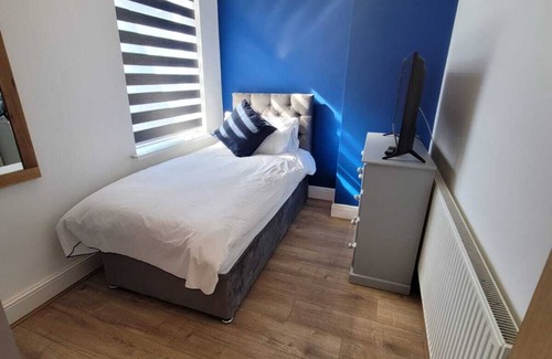 Newport Maison | Courtybella Mews