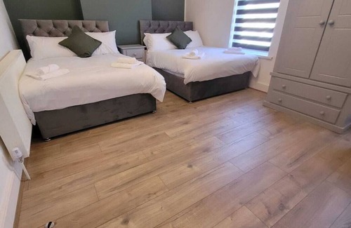 Newport Maison | Courtybella Mews