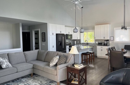 Skaneateles Appartement | Cove House-Private Waterfront Sleeps 9