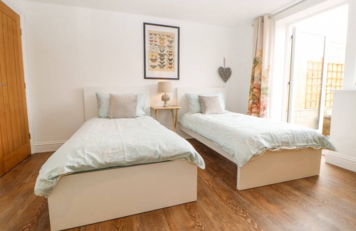 Thirsk Maison | COW CORNER, family friendly, with a garden in Northallerton