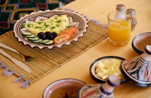 Tamraght Lit Et Petit-Déjeuner | Cowave Tamraght