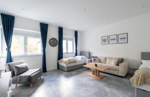 Purkersdorf Appartement | COY Apartments Purkersdorf - Garden Comfort for Work Family near Vienna
