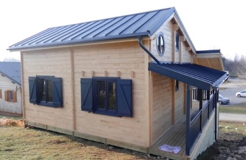 Saint-Laurent-en-Grandvaux Maison | Retraite chaleureuse à la campagne