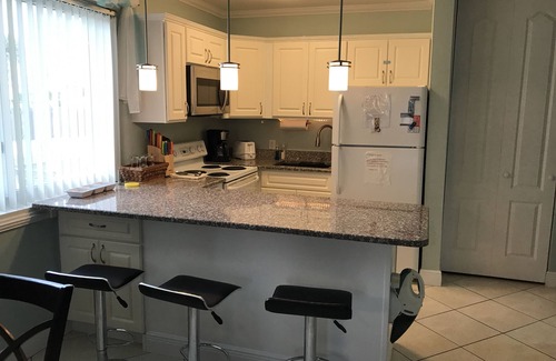 Rio Mar Beaches Copropriété | Beach-Side 2UNITS-Walk2Beach: 1BD / 1BA / LR / Cuisine-Chacun: WIFI / Câble-Unité # 2 Prix