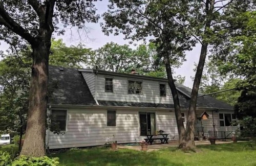 Willow Springs Maison | Coziest estate home 20 minutes to downtown