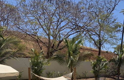 Canafistula Station Balnéaire | COZY 1 BDR-APT-10 MIN FROM TAMARINDO-QUIET AND GATED COMMUNITY WITH POOL
