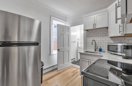 Front Park Appartement | Cozy 1 Bed in Historic Mansion