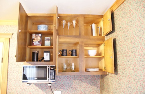 St. Elmo Improvement League Appartement | Rocky Ledge Bunkroom