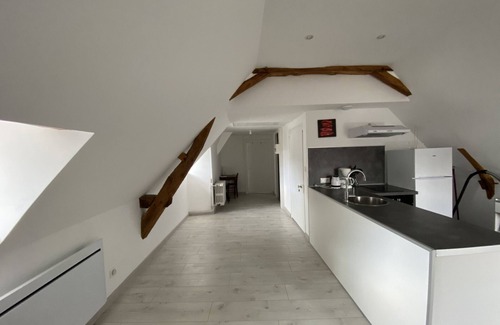 La Roche-Posay Appartement | Appartement confortable proche des Thermes avec lave-vaisselle et options de location de linge
