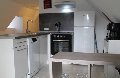 La Roche-Posay Appartement | Appartement confortable proche des Thermes avec lave-vaisselle et options de location de linge