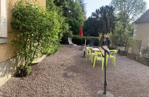 La Roche-Posay Appartement | Appartement confortable proche des Thermes avec lave-vaisselle et options de location de linge