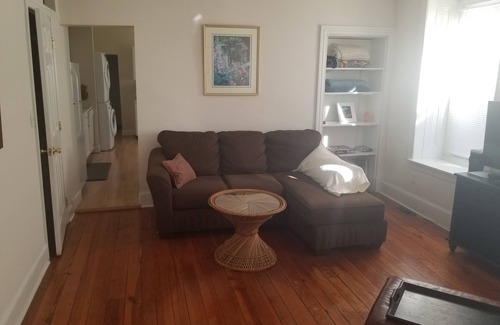 Manayunk Appartement | Cozy 1-bedroom apartment in charming Manayunk with WiFi, AC 1 car parking
