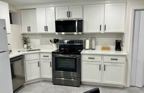Rosaryville Appartement | Cozy 1-bedroom apartment in brilliant Cheltenham with WiFi, AC