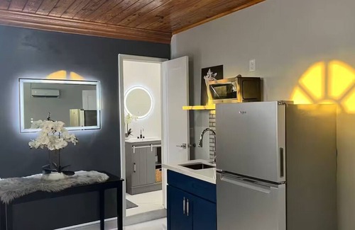 Greening Glade Appartement | Cozy 1-bedroom apartment in nice Freeport with AC, WiFi