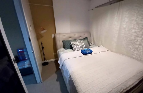 Cagayan de Oro Copropriété | Cozy 1-bedroom condo with WiFi, AC in Uptown, Cagayan de Oro City