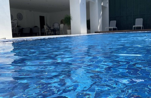Batangas City Copropriété | Cozy 1-bedroom condo with WiFi and AC in delightful Batangas City
