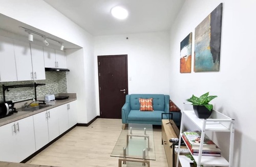 Bangkal Copropriété | Cozy 1-bedroom condo San Lorenzo Place Makati WiFi 4KM NAIA