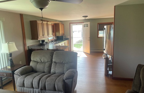 Westons Mills Maison | Cozy 1-bedroom house in charming Olean with WiFi