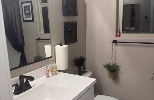 Buckeye Maison | Cozy 1-bedroom in Buckeye/Verrado with WiFi, AC nConvenient freeway access