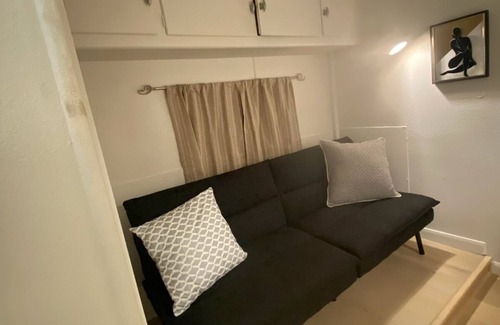 Tyrone Maison | Cozy 1-bedroom mobile home with WiFi, AC in charming Silver City