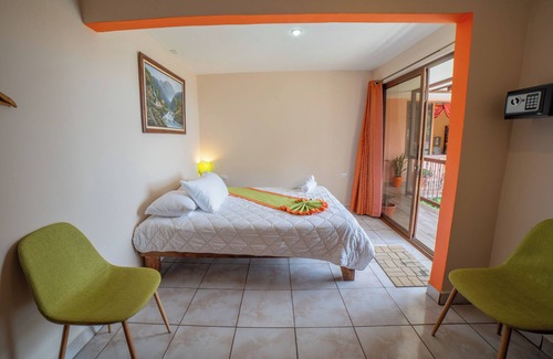Santa Elena Lit Et Petit-Déjeuner | Cozy 1-bedroom perfect for couples in quaint Monteverde with WiFi