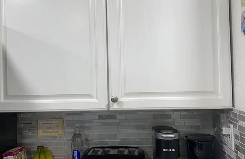 University City Copropriété | Cozy 1-bedroom pet friendly resort style living in San Diego UTC/lajollla