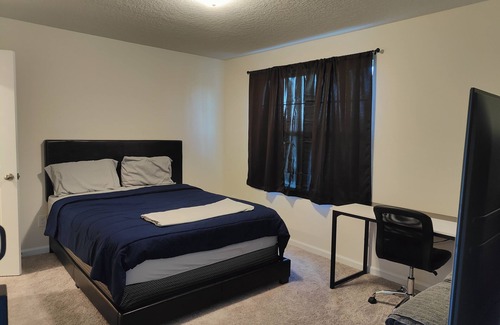 DeLand Maison | Cozy 1-bedroom, shared house in enjoyable DeLand