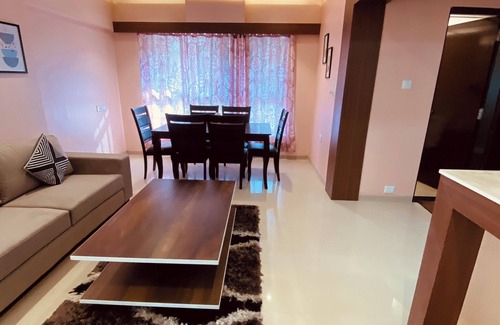 Kalyani Nagar Appartement | Cozy 1-bedroom w/ WiFi & AC in lovely Pune, perfect to relax & rejuvenate