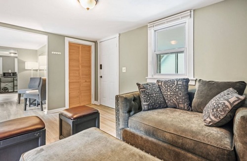 West Bloomfield Appartement | Cozy 1-bedroom with WiFi and AC in quaint Keego Harbor