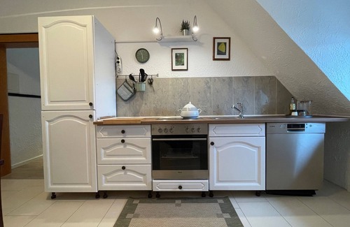 Huesten Appartement | Cozy 105 sqm maisonette - Suite Dilara