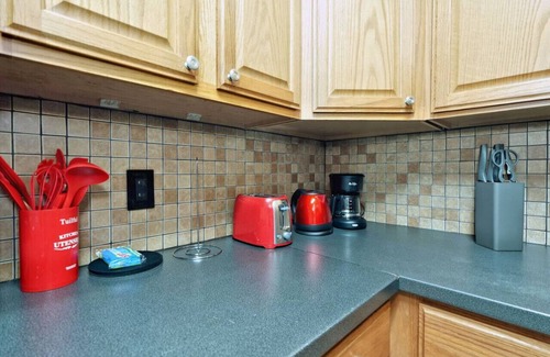 Highline Appartement | Cozy 1b1b APT#5 BD37 @S Seattle | Close to Airport