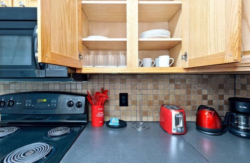 Highline Appartement | Cozy 1b1b APT#5 BD37 @S Seattle | Close to Airport