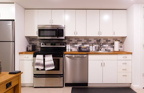 Columbia Heights Appartement | Cozy 1BR/1BA in the heart of vibrant DC