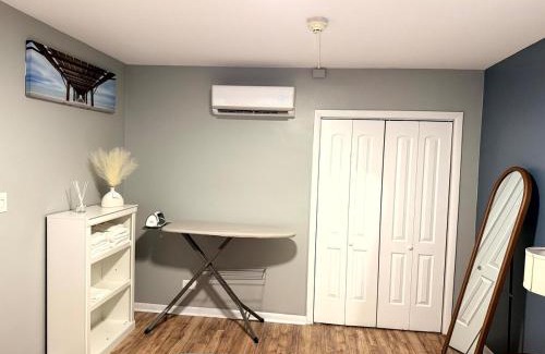 Rogers Park Appartement | Cozy 1BR Retreat Near Transit, Dining And Parking