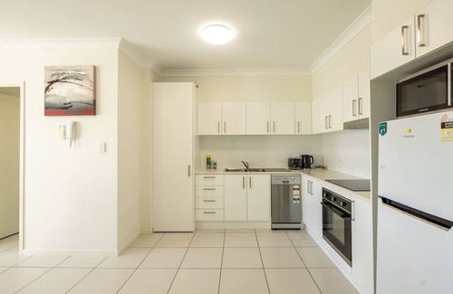Springwood Appartement | Cozy 1BR Unit in Springwood Great Location Parking