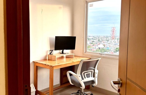 Tangerang Appartement | Cozy 1BR with Home Office The Nest Apartment Kembangan Jakarta Barat