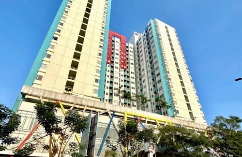 Tangerang Appartement | Cozy 1BR with Home Office The Nest Apartment Kembangan Jakarta Barat