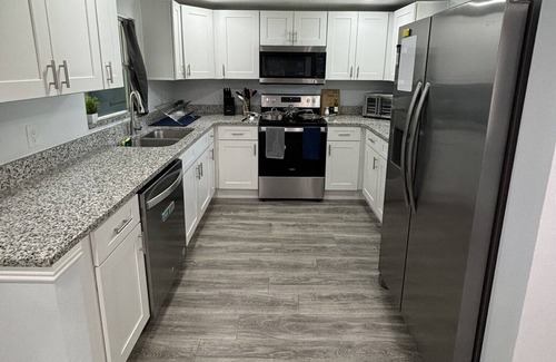 DeLand Maison | Cozy 2/2 Casita Retreat