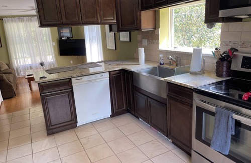 Mount Upton Appartement | Cozy 2 bed 2 bath apt. with porch, peaceful Riverfront in the NW Catskill area