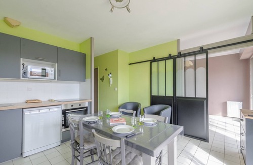 Quartier du Casino Appartement | Charmant T2 Bis avec Aperçu Mer, Piscine, Parking Privé à 100m Plage - Châtelaillon-Plage