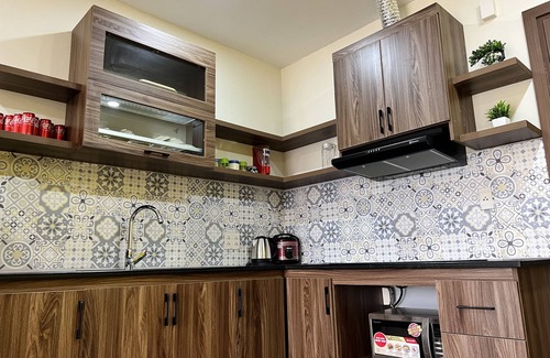 Hon Gai Hôtel | Cozy 2-bedroom apartment in fabulous Hạ Long with WiFi, AC, fitness room