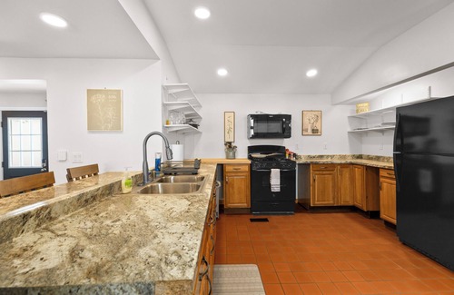 Remsen Appartement | Cozy 2-bedroom apartment with AC, WiFi in charming Remsen